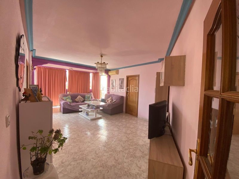Foto cecff5a3-3f9c-46ba-ac72-ff880739e7d7. Àtic a Centro Urbano Benidorm