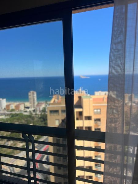Foto 4e47ea43-7f3b-44a7-8fb8-33015a1ca7df. Pis amb piscina a Playa Poniente Benidorm