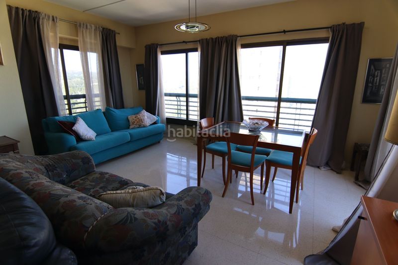 Foto 4f281536-6866-4c35-bf32-656e4e0fdfc9. Pis amb piscina a Playa Poniente Benidorm