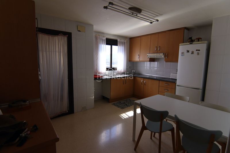 Foto 5b543405-713d-4bb5-87c4-aef67258e134. Pis amb piscina a Playa Poniente Benidorm