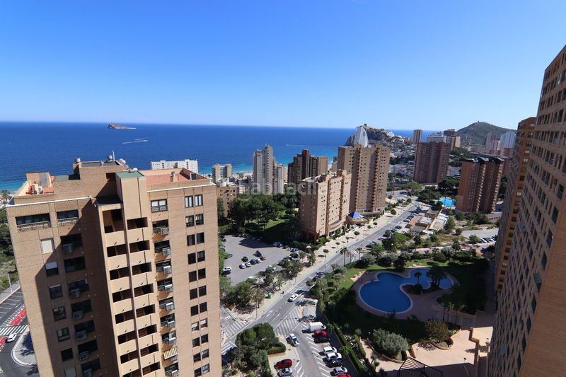 Foto 8aedf90d-0ca3-4a2d-af69-e8a1e76e0268. Pis amb piscina a Playa Poniente Benidorm