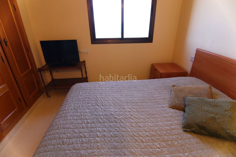 Foto d6604329-6524-4a63-93fa-f8ba2fd874e2. Pis amb piscina a Playa Poniente Benidorm