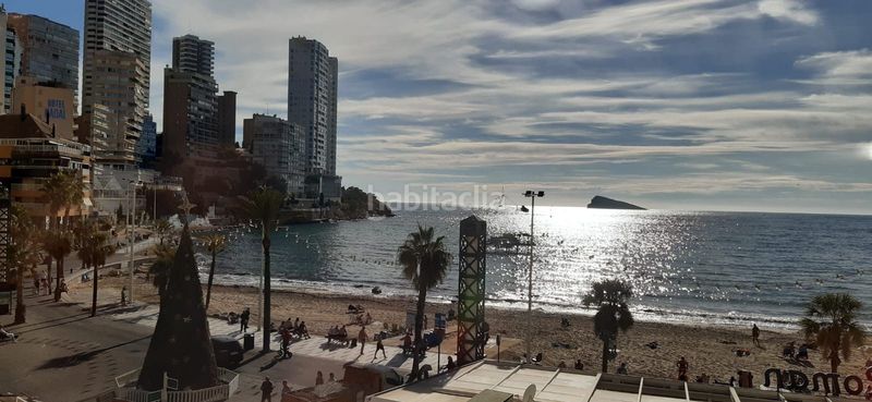 Foto a4e56b92-bf6f-4f98-a9f6-695b3214bdb0. Apartament amb piscina a Playa Levante Benidorm