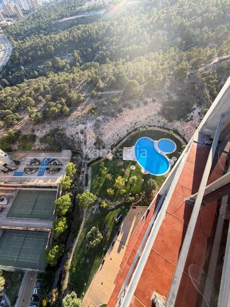 Foto f7fe6c55-2dfe-4484-adae-295c841adac5. Apartament amb piscina a Daya Vieja