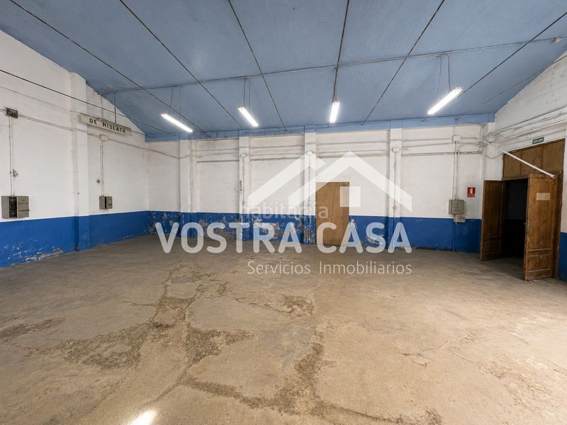 Foto 0b00e399-a292-4a01-a61a-adb3fa988c13. Geschäftsraum in peno de la conquesta in La Constitución-Canaleta Mislata