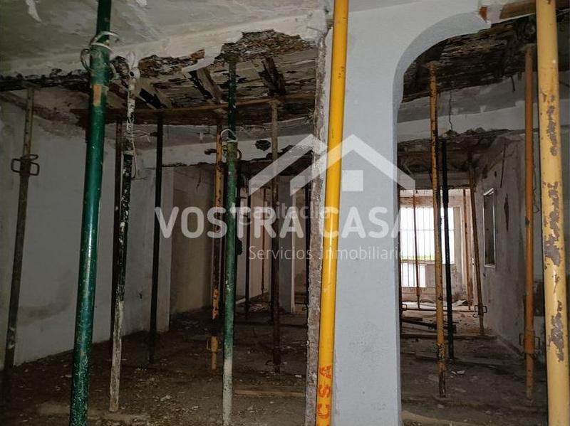 Foto 384af081-5a32-43e4-83f0-0d87a46be63d. Piso en españa en Requena