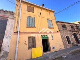 Casa aparellada a San blas