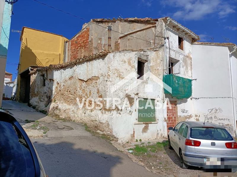 Foto cb88e931-4370-4f9a-ab40-81f1fd303614. Piso en san cayetano en Requena