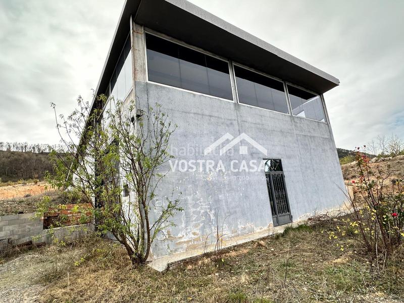 Foto 49a58079-7062-49b7-906f-434436d0431f. Nau industrial a setenta y uno a Requena