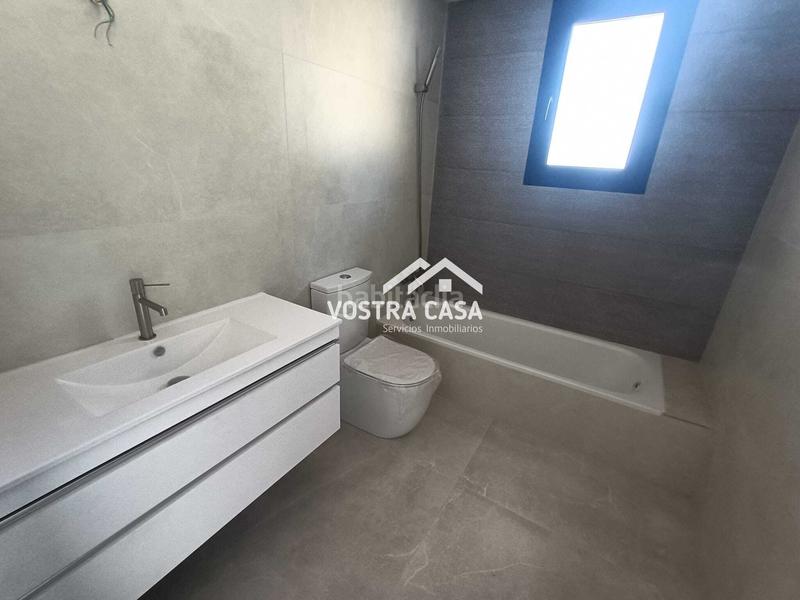 Foto c45db171-c816-45dd-bb9e-e696afd658dc. Xalet a calle 16 a El Bosque Chiva