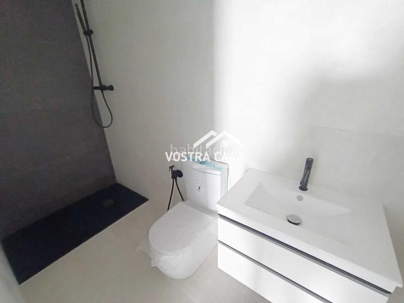 Foto edbfa9c7-c2df-406e-9e24-dc148f62d77a. Xalet a calle 16 a El Bosque Chiva