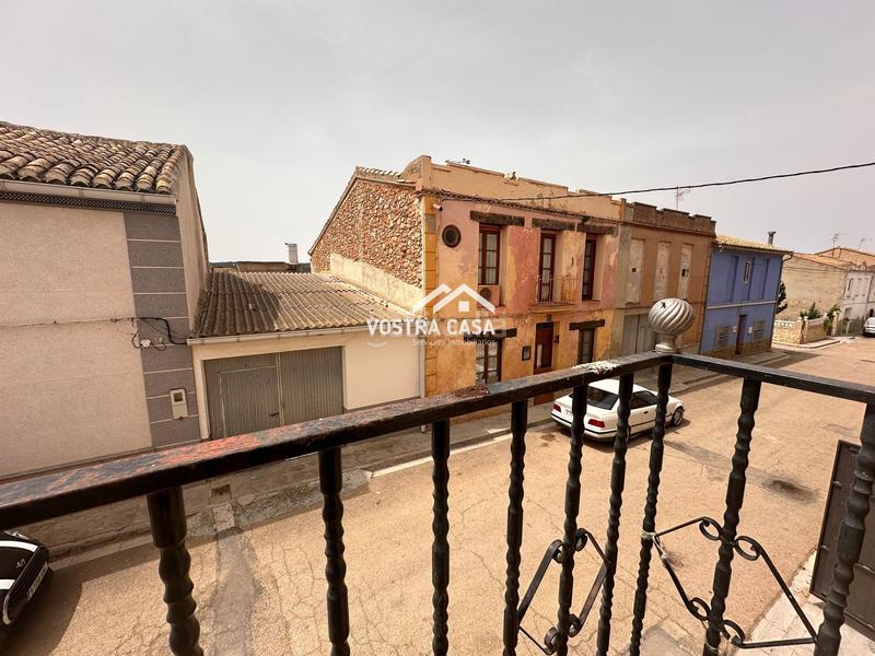 Foto cde7bfc2-3421-4df2-b7d0-725db96b6f3d. Piso en rambla en Montroy