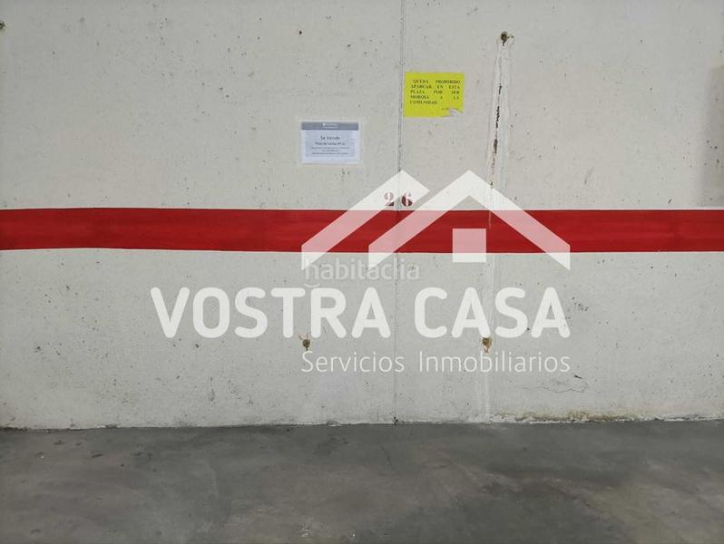 Foto 256de407-620a-460e-8109-d75fd9dea6f0. Aparcament cotxe a rivera a Cheste