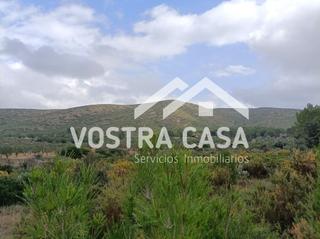 Finca rústica a Llanorel