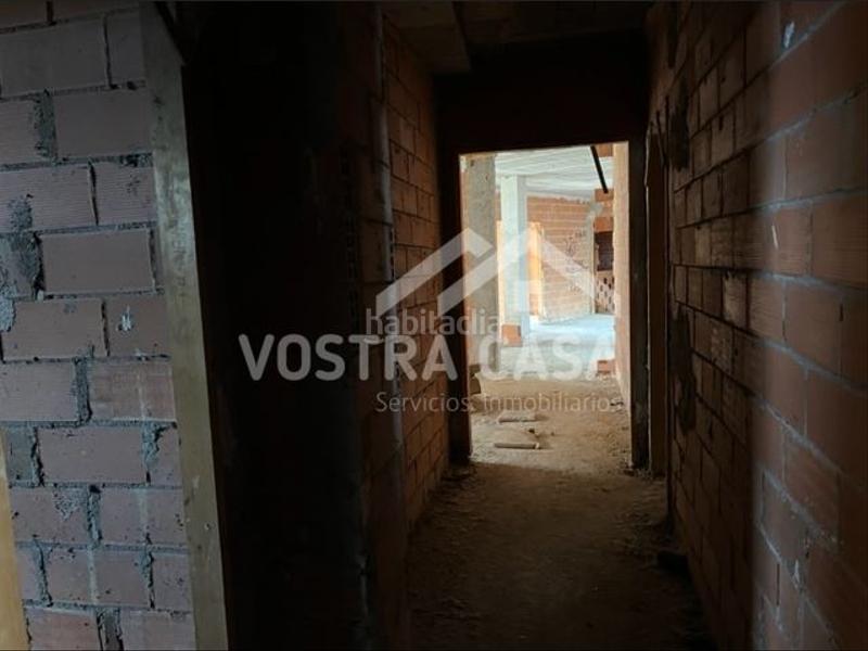 Foto 0851ad14-c1d4-4a4c-9b70-1bd2a87a6751. Edificio en cl. verdu diana en Requena