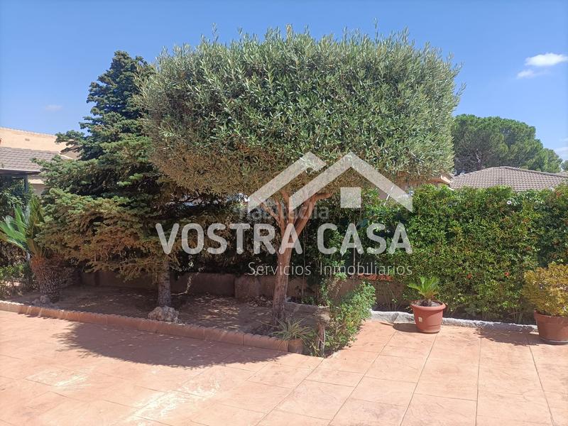 Foto 5ea44056-fab1-4367-bfd7-de3ece9cfe5d. Chalet in requena in La Loma Chiva