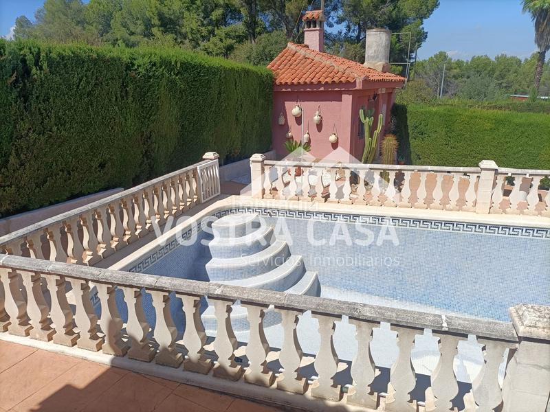 Foto 8a8a83e0-90a1-41ee-b6c3-4e1f7414b68a. Chalet dans requena dans La Loma Chiva