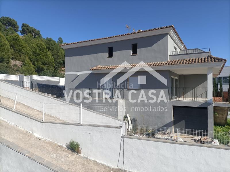 Foto a7d9e055-9e5c-4d6e-8100-d96ba3b2eb83. Xalet a girasoles a Godelleta