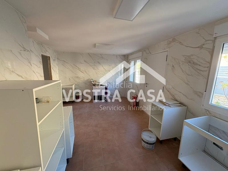 Foto fdad95a0-52d7-4366-b9c6-a386eeb19d8d. Xalet a girasoles a Godelleta