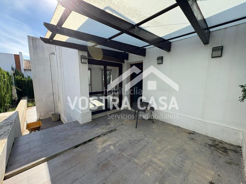 Foto 9b9c77b1-fe4c-4e10-bef0-15e2d5bfcdcd. Xalet a veintiuno a El Bosque Chiva