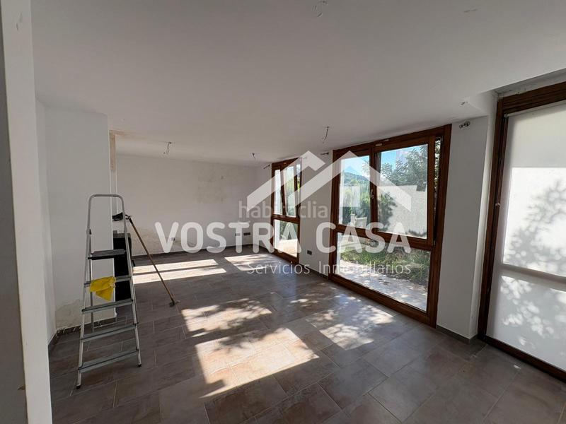 Foto e25634ec-cc86-482f-983c-47b9bd621ac5. Xalet a veintiuno a El Bosque Chiva