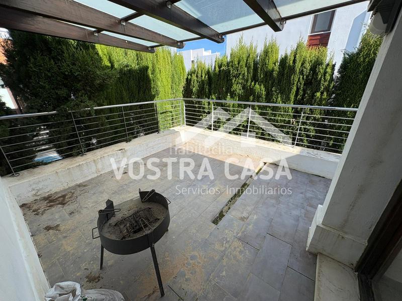 Foto f98969c4-c2ce-45fa-aa98-440f1bfa7ccc. Xalet a veintiuno a El Bosque Chiva