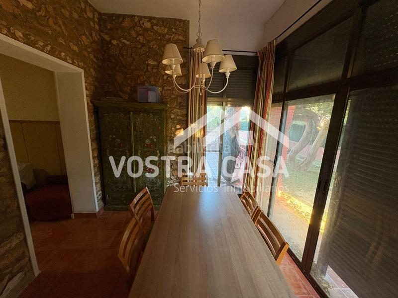 Foto 114011a8-e083-4b15-8e7f-ff0d6d41a5fe. Xalet a lugo a Godelleta