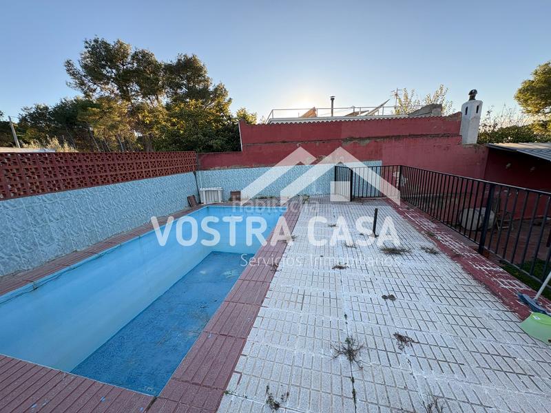 Foto 46005b54-1890-47f3-a3ea-077e35998a98. Xalet a lugo a Godelleta