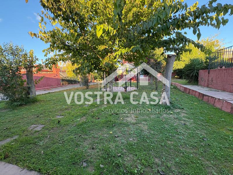 Foto f6729484-15ef-4bd5-9c8d-222b527d7de3. Xalet a lugo a Godelleta