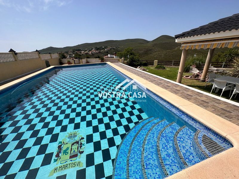 Foto 1e008784-0eeb-4da0-8667-4dd092e4b014. Chalet en once en Turís