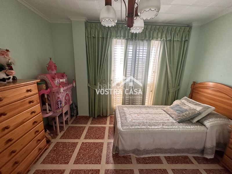 Foto 96835717-da6e-4a76-ac7d-ae16aba87b28. Chalet en once en Turís