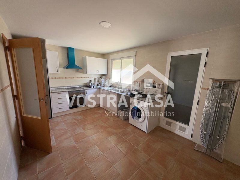 Foto 089de9ea-db10-40f1-ac06-e37bf7992c07. Chalet en str. motor del vicari en Monserrat