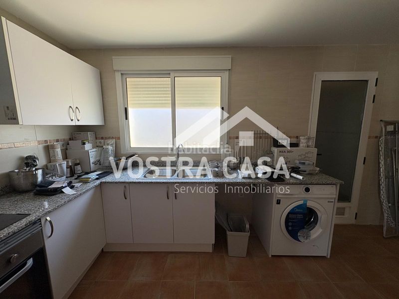 Foto 45587ab5-15ce-42a7-94a4-40a6d3edea43. Chalet en str. motor del vicari en Monserrat