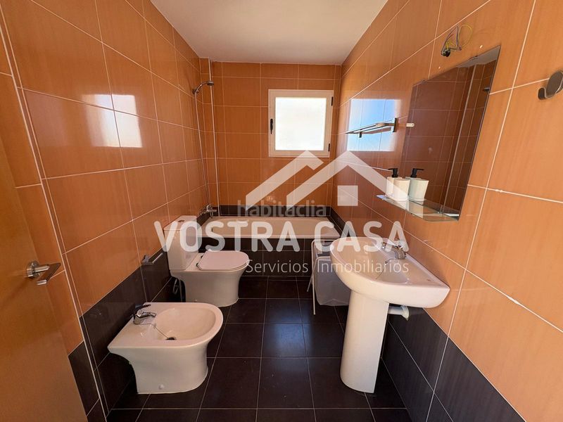 Foto 962b5fdc-3054-408c-9b79-60a0fce65bbd. Chalet en str. motor del vicari en Monserrat