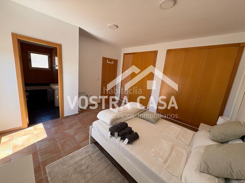 Foto 1e5eb124-497d-43d6-b290-a7fb422a9208. Xalet a str. motor del vicari a Monserrat