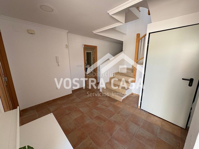 Foto d43e2182-3c71-476a-80eb-3d7bba3e8668. Xalet a str. motor del vicari a Monserrat