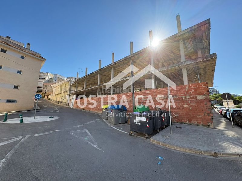 Foto 50ef0443-8a34-409d-ad4d-012d1ac63d97. Edifici a la losa a Centro Chiva