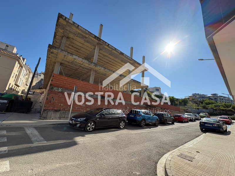 Foto d38ab899-7096-4d10-af86-56ca86360909. Edifici a la losa a Centro Chiva