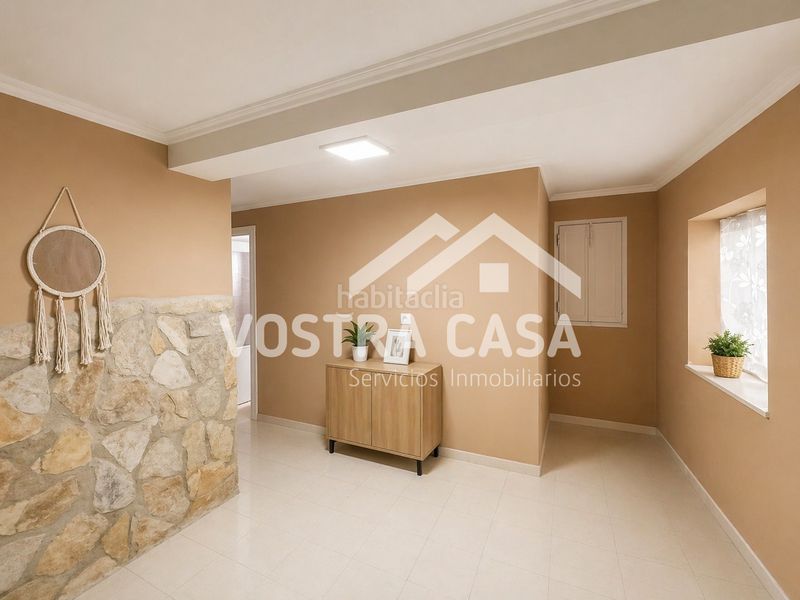 Foto 54837b7c-d0b2-4443-a421-54a87fd2c095. Casa bifamiliare in ramon ochando 33 in Venta del Moro