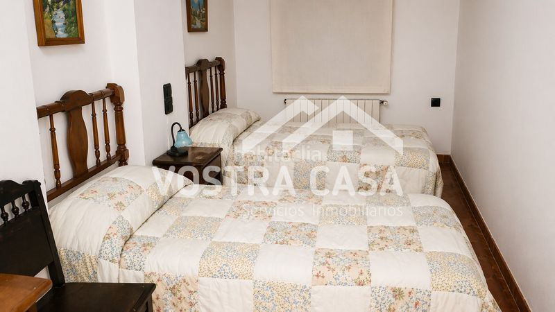 Foto f0951e57-63c2-4865-aed6-a9d9c814399f. Casa pareada en purisima en Requena