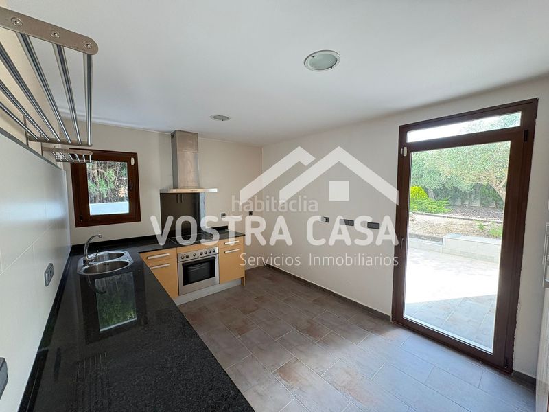 Foto 5886506e-f089-451e-8738-d15584b155d4. Chalet en veintiuno en El Bosque Chiva