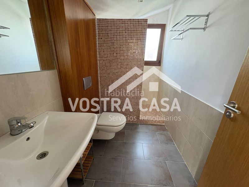 Foto d6a1a4ad-ac34-43c8-b5a7-b9d2d0c94447. Xalet amb piscina a El Bosque Chiva
