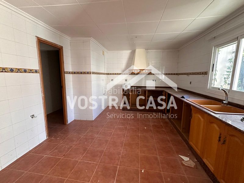 Foto 2fee587c-1204-4f28-a1af-53bfeeb8e184. Towny house in camporrobles-las cuevas in Utiel