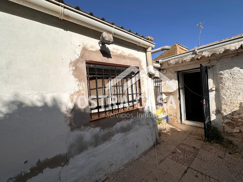 Foto 8fe626ce-7989-4266-b536-b53e7997056e. Towny house in camporrobles-las cuevas in Utiel