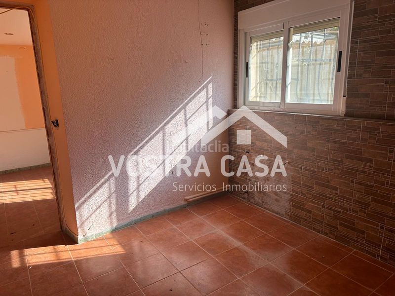 Foto 9d56d038-8924-4f51-aaf2-74d453e7bd17. Towny house in camporrobles-las cuevas in Utiel