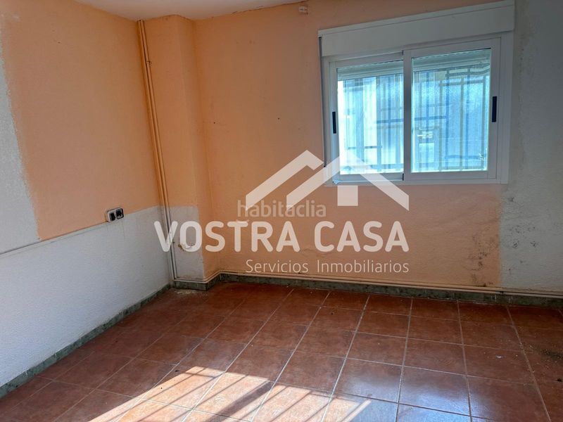 Foto ad676f25-f438-40cf-9a5c-98a6b3837c8e. Towny house in camporrobles-las cuevas in Utiel