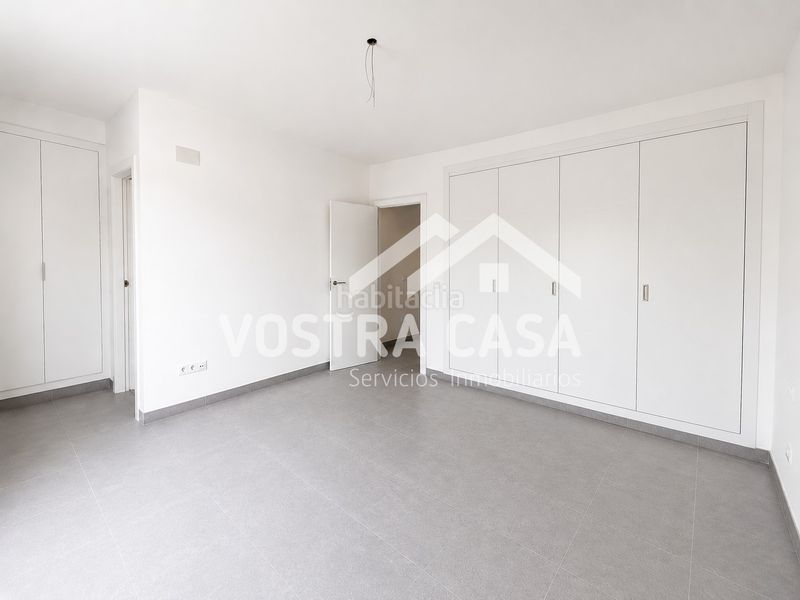 Foto cf4baeca-37f6-4b7b-a44e-8342fa0d3e87. Chalet en girasoles en Quart de Poblet