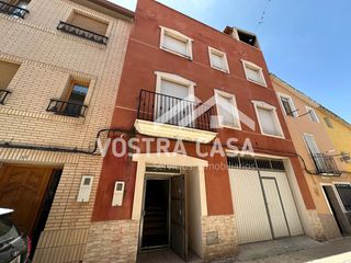 Towny house in Almazar