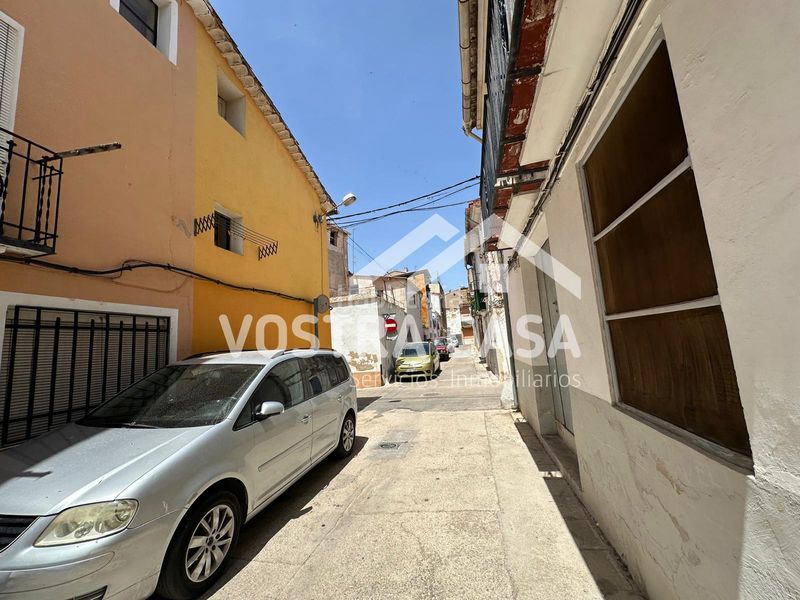 Foto 1dcb0f4f-921a-4016-b267-ccb9697c7179. Towny house in almazar in Utiel