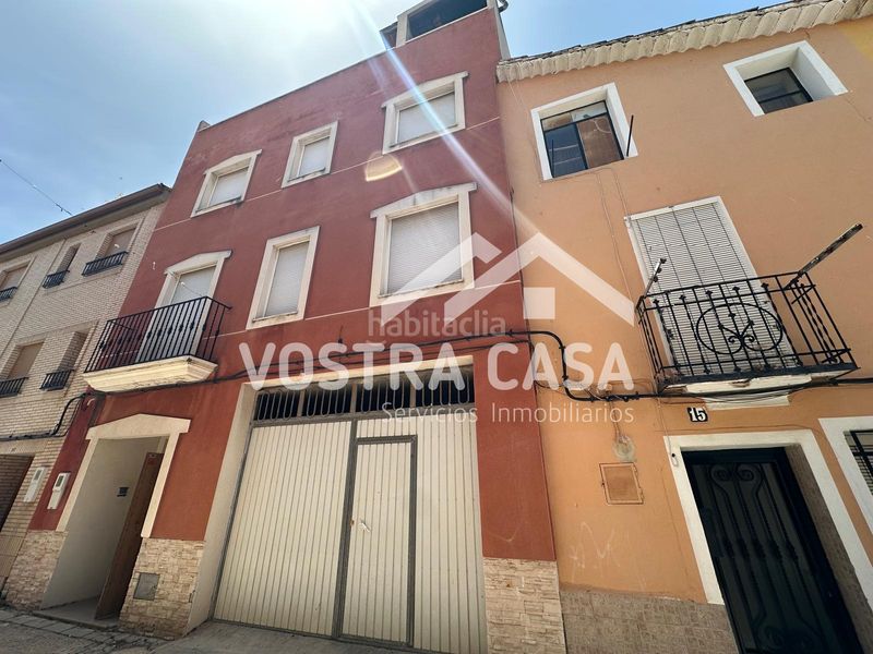Foto 7a152dd3-8b37-4abd-bdbf-92e105ccb5e2. Towny house in almazar in Utiel